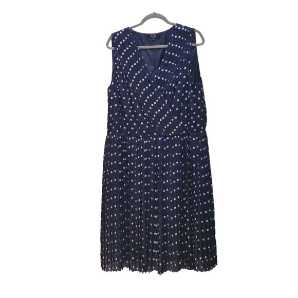 Alex Marie NWOT Navy Blue White POLKA DOT DRESS Sleeveless PLEATED Sz 1X $129 - Picture 2 of 12
